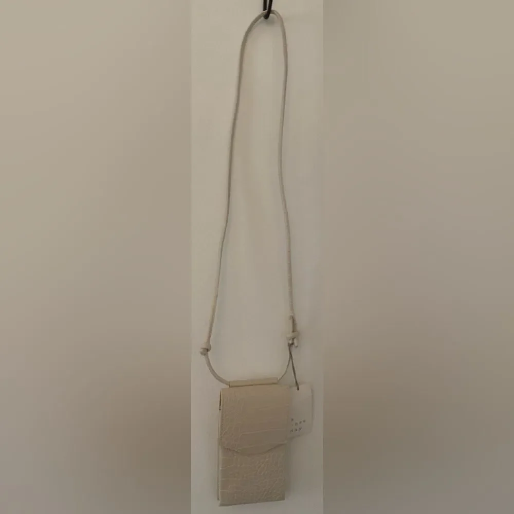 A New Day White Cellphone Crossbody Bag NWT